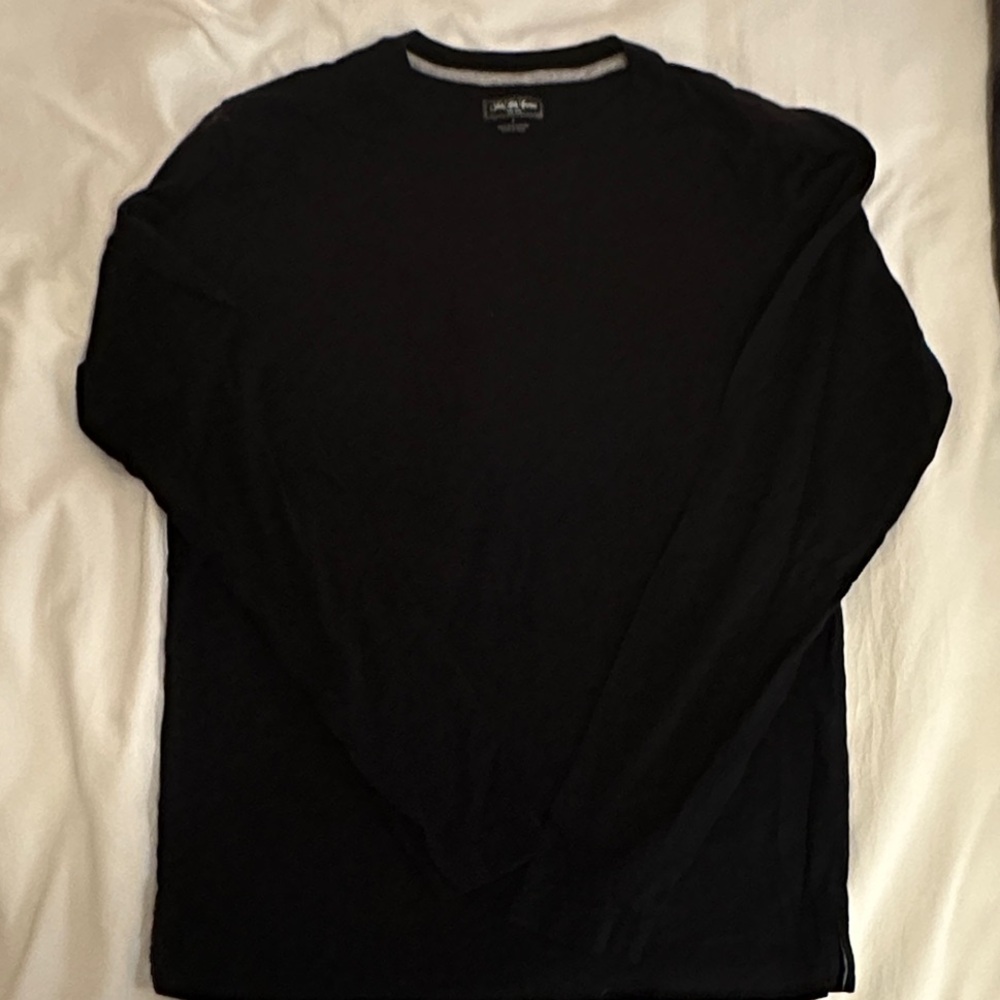 Saks Fifth Avenue Men's Black Long Sleeve Tee